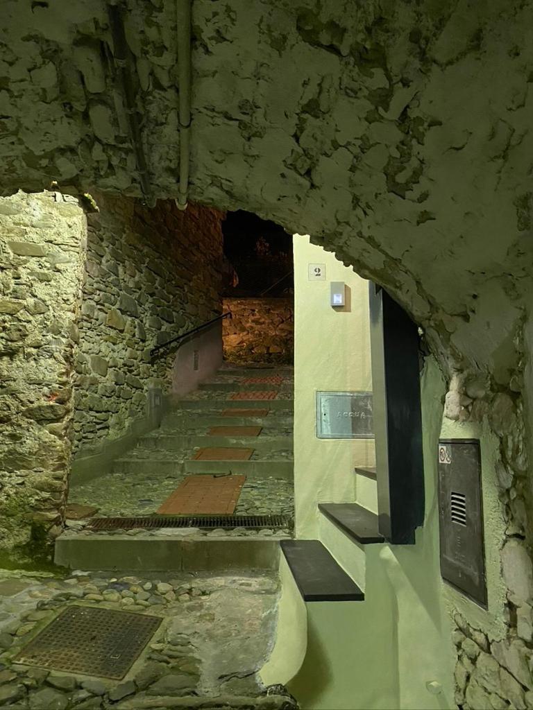Villa Vicolo Rosso 2 Dolceacqua Exterior foto